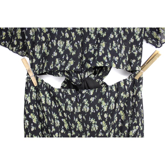 Who What Wear Plisse Collection NWT Drew Cutout Twist MIDI Dress Daisy Floral M - Picture 12 of 16